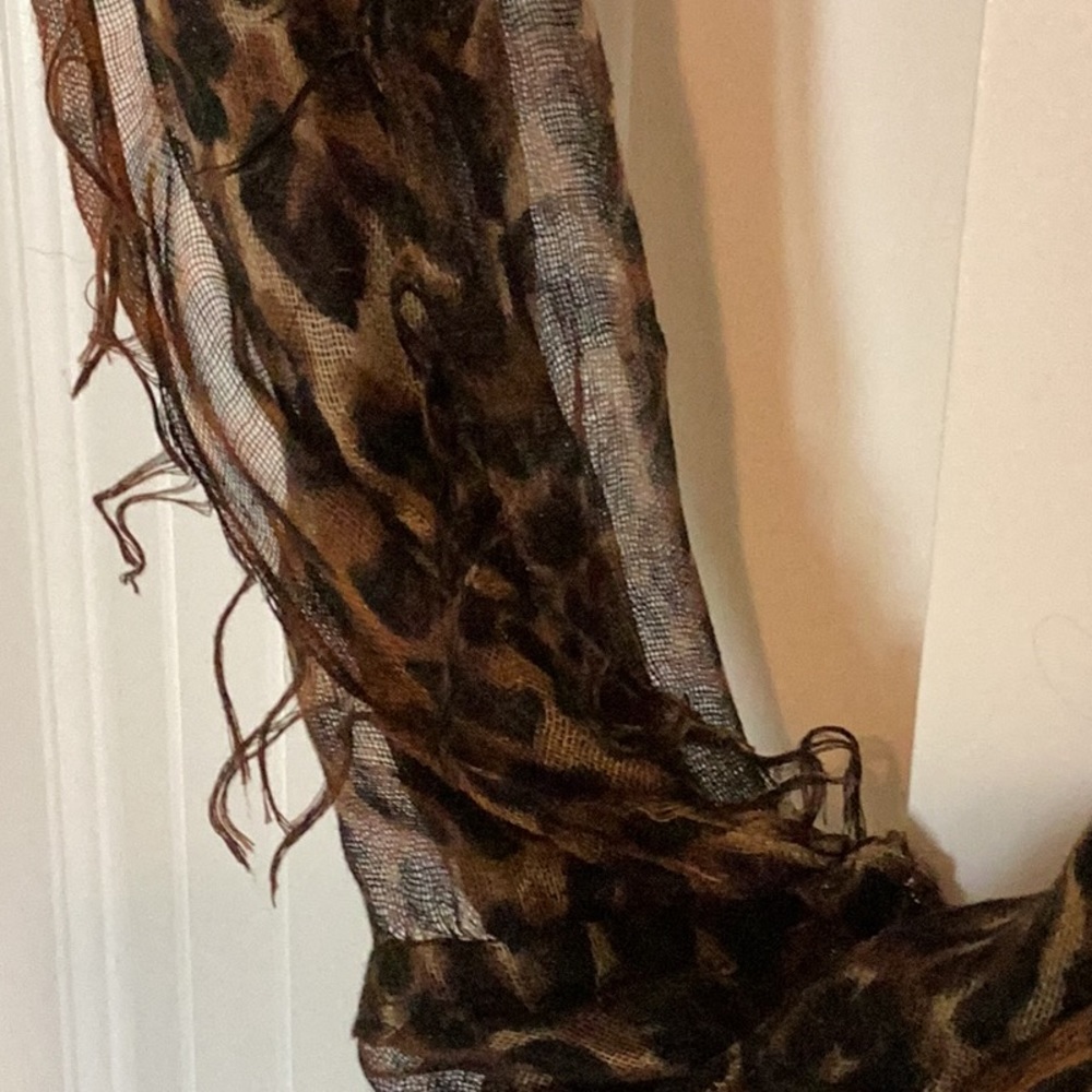 Scarf - Picture 2 of 2